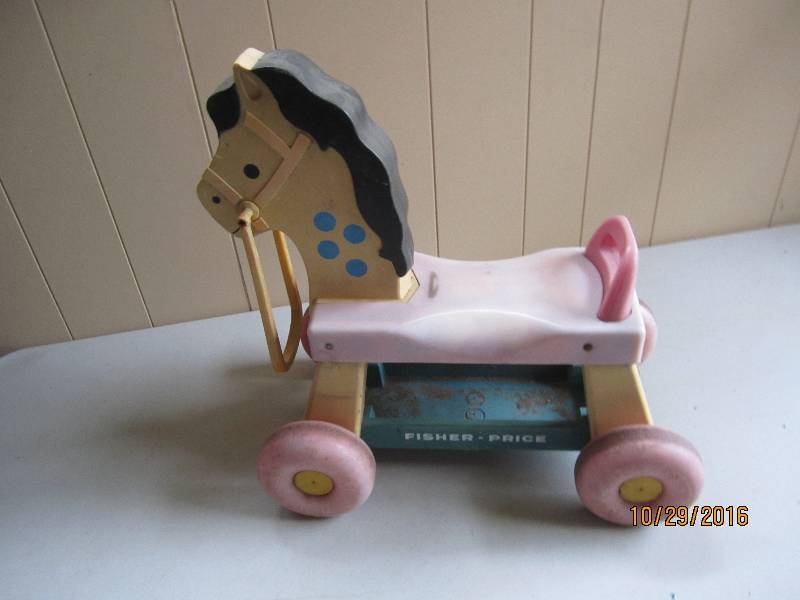 lot 98 image: Fisher Price vintage toy...