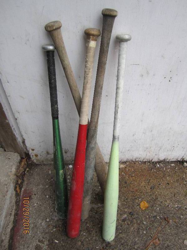 lot 103 image: lot of baseball bats...