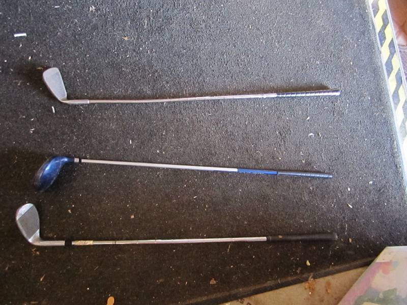 lot 19 image: 3 golf clubs...