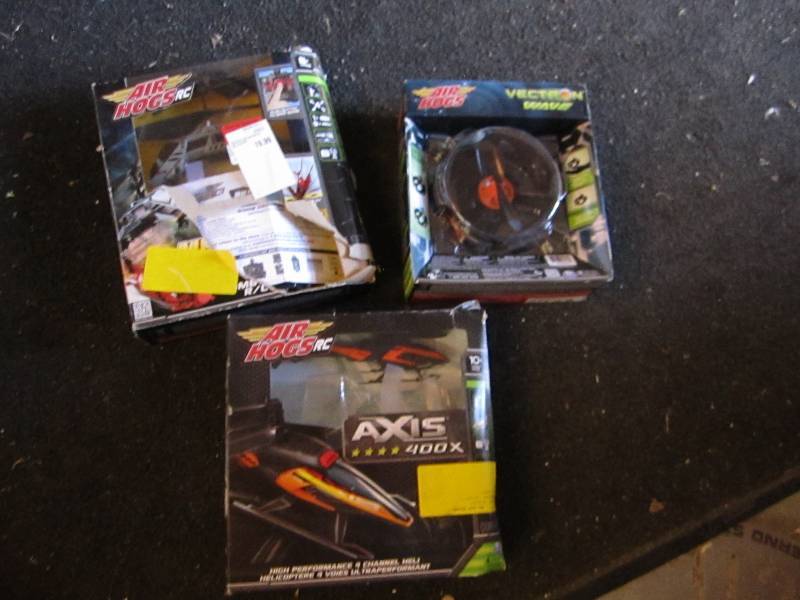 lot 20 image: 3 remote control airhog toys...