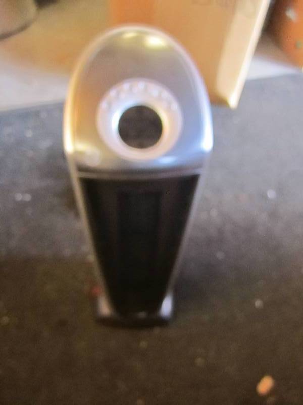 lot 120 image: Heater...