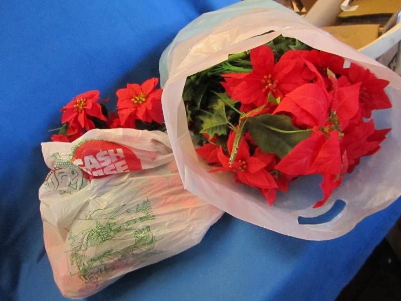 lot 136 image: 2 bags of fake flowers ...