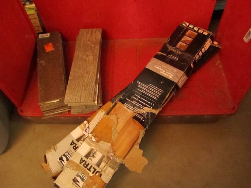 lot 176 image: Mixed lot of tile wood grain look a...