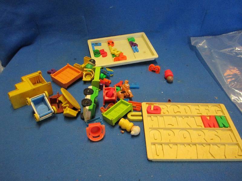 lot 210 image: Lot of old toys...