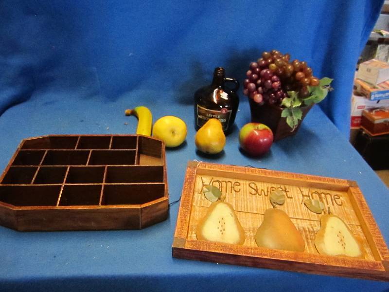 lot 229 image: mixed kitchen dcor...