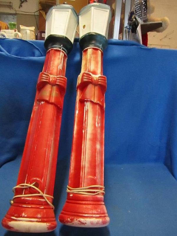 lot 230 image: 2 plastic street lights decorated f...