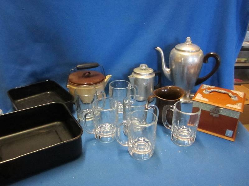 lot 233 image: Lot of metal and glassware...