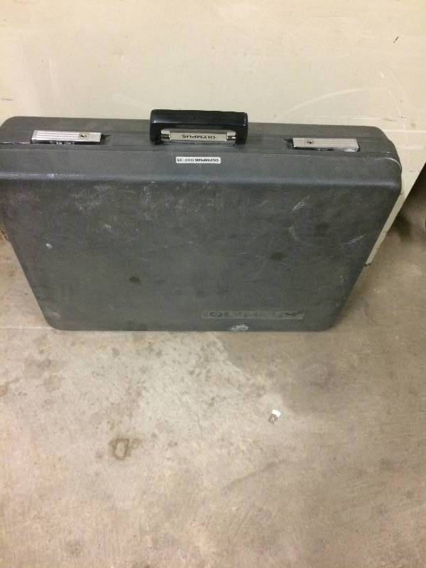 lot 6 image: Olympus OSF-3 Hard Case Can Be Used For Carrying any items Black Case Good Condition Scuffs on Side