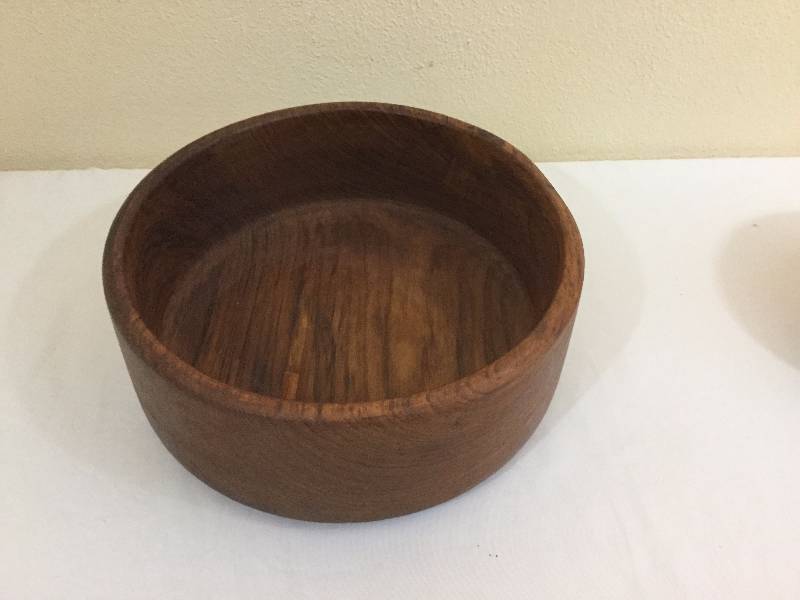 lot 7 image: 5 wood bowls