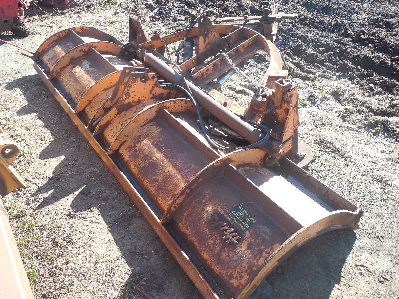 10 SNOW PLOW, HYD ANGLE