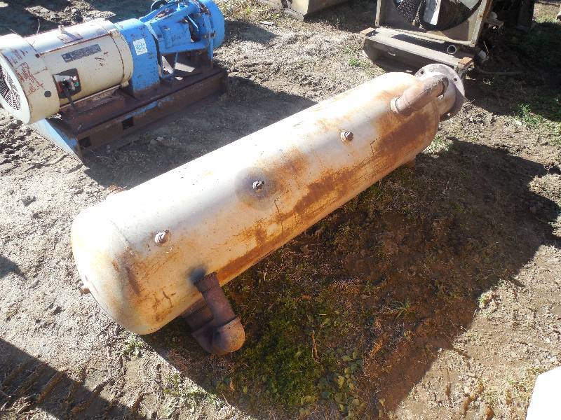 AIR TANK