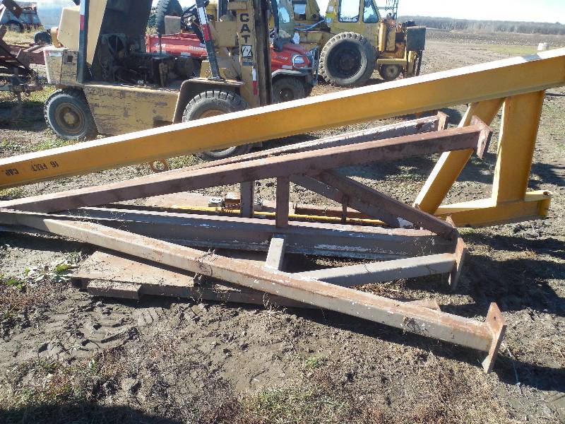 PEDESTAL & BEAM 16 FOR SHOP HOIST