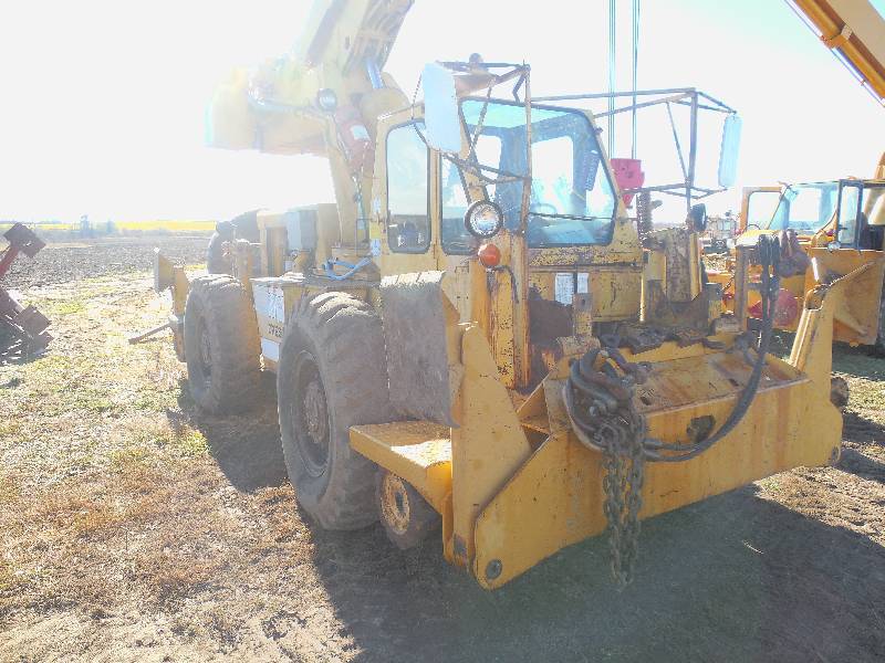 1986 DRESSERGALION 15 TON ROUGH TERRAIN CRANE