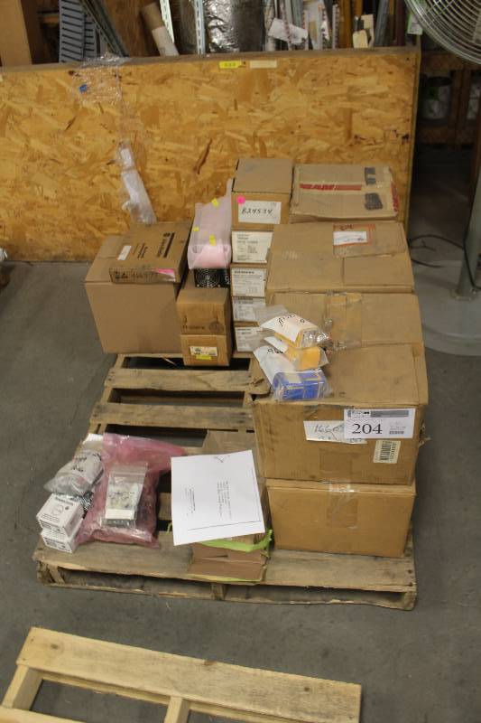 lot 204 image: Lot of Electrical Equipment Including EGS Heavy Duty Industrial Control Transformer Lambda Electronics LZS-250-2 Regulated Power Supply Siemens Heavy Duty 1-34in. Contractor Overload