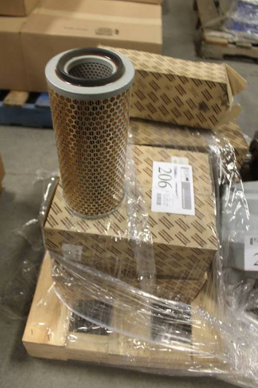 lot 206 image: Atlas Compressor Filters