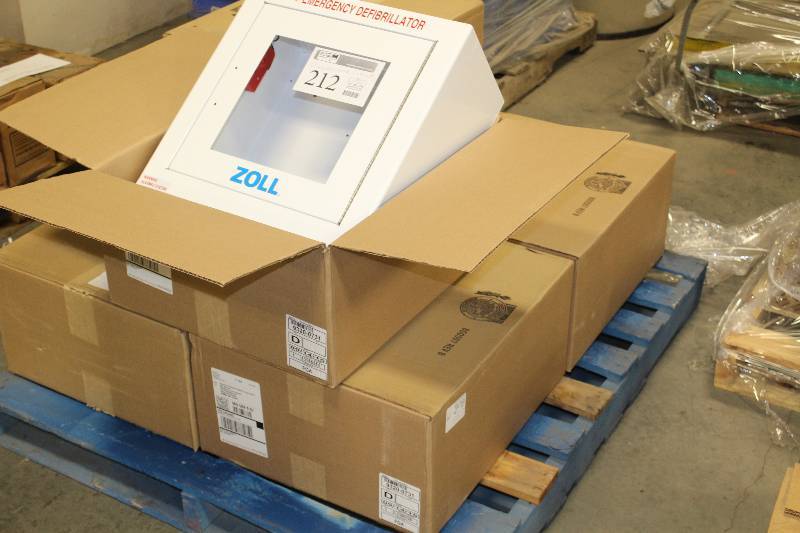 lot 212 image: Zoll Emergency Defibrillator Cabinet