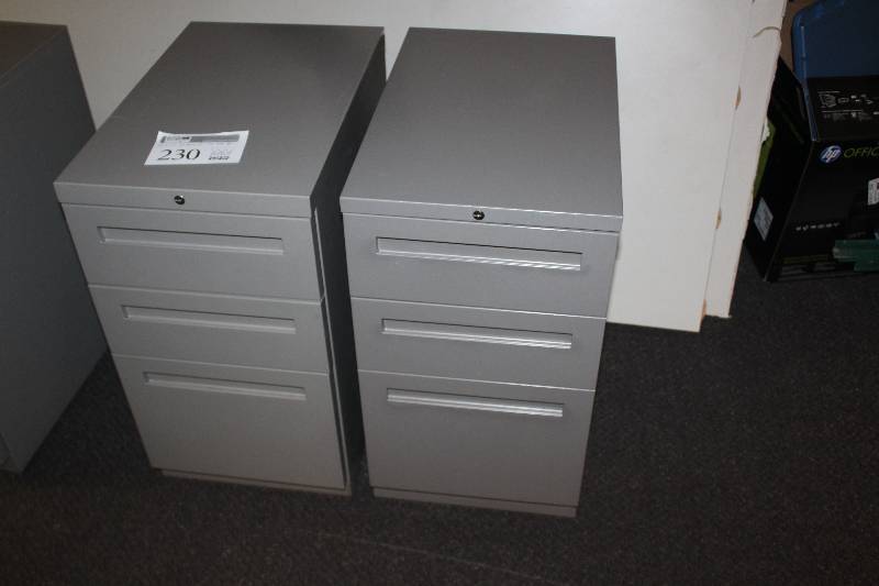 lot 230 image: Lot of (2) Lockable 3-Drawer Metal File Cabinet