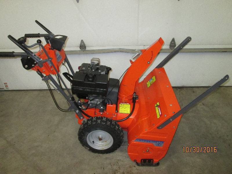 lot 1 image: Husqvarna 10HP Snowblower, 30 Widt...