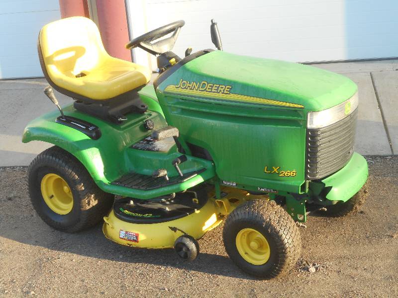 John deere discount lx266 years made