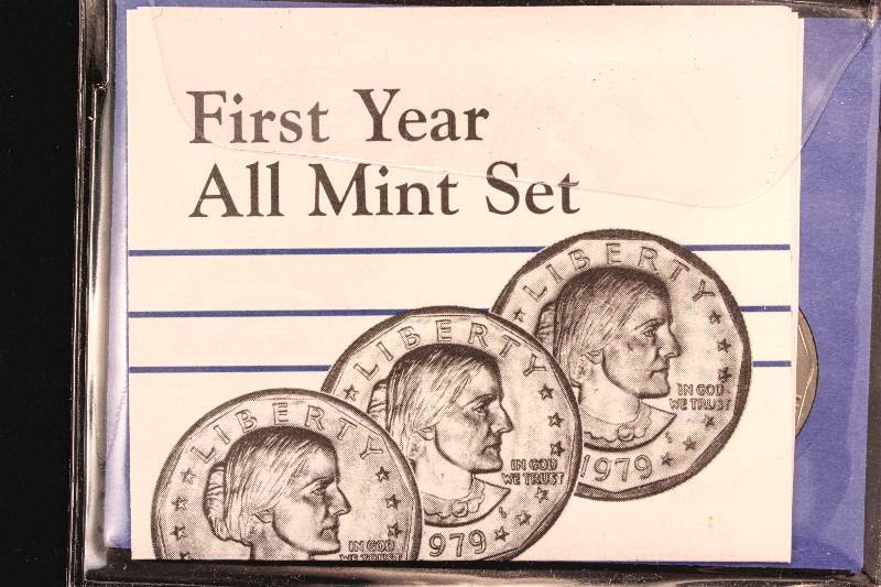 1979 $1 P-D-S SUSAN B. ANTHONY BU-UNC 3 COIN SET