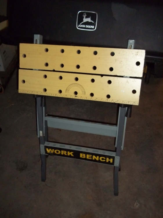 lot 11 image: Folding Work Bench