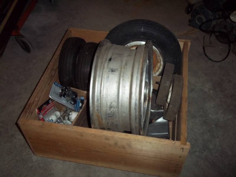 lot 30 image: Rolling Box with misc lot of wheels, rim, large casters
