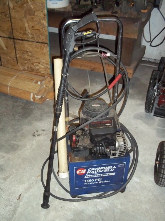 lot 45 image: Campbell Hausfeld 1500 psi power washer