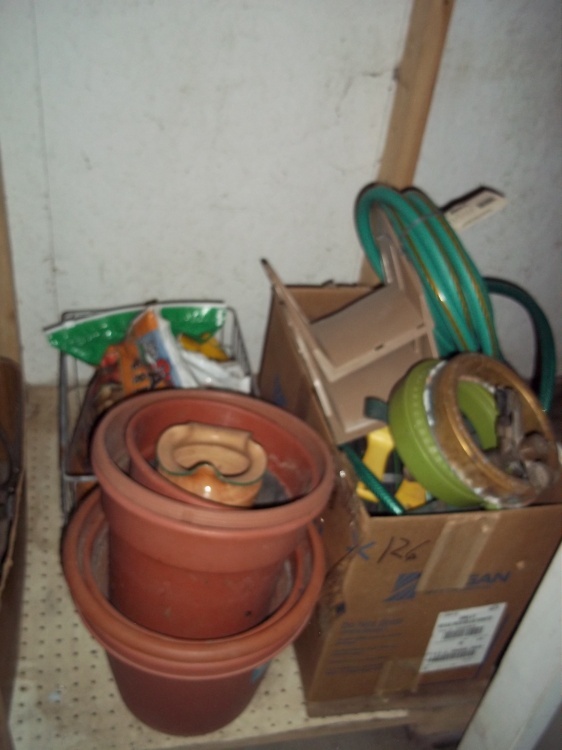 lot 67 image: Lot of Garden Supplies hoses, pots, sprinklers, etc