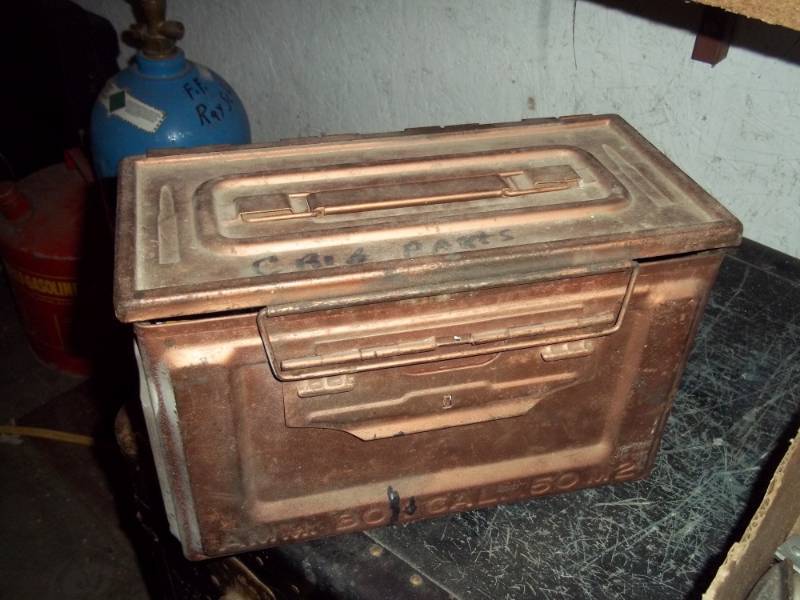 lot 98 image: Army Ammo Can with hardware