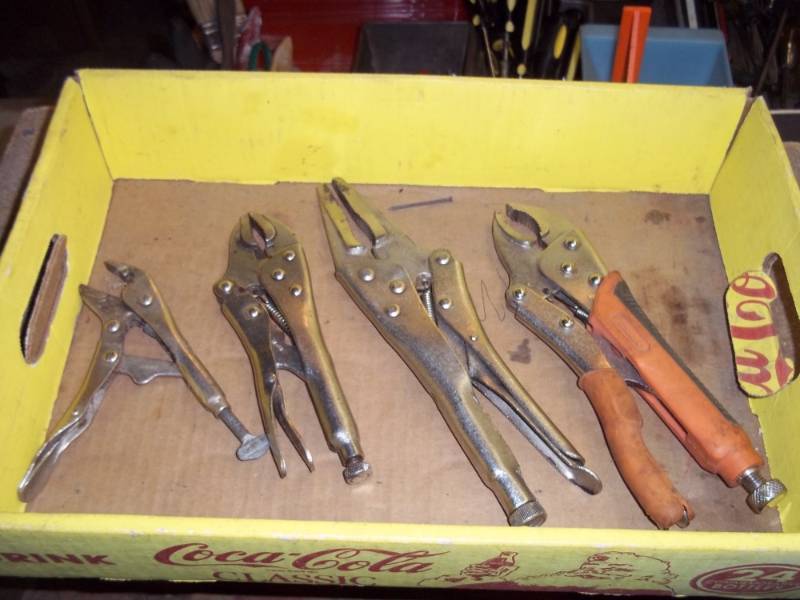lot 141 image: Lot of Vise grips