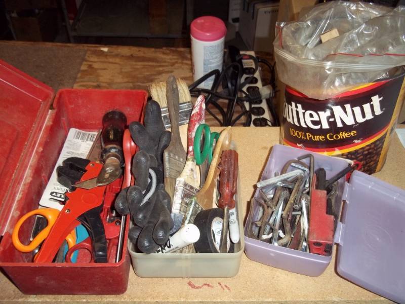 lot 158 image: Tool box of tools, Allen wrenches, paint brushes, etc
