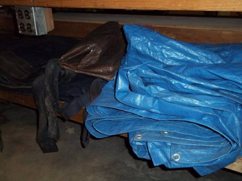 lot 161 image: Lot of tarps