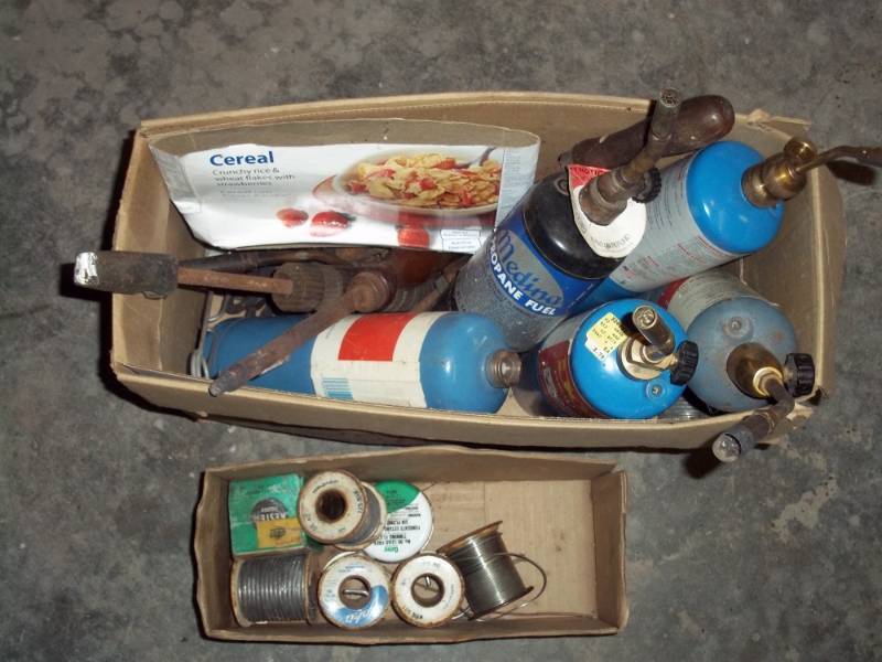 lot 180 image: Torches, solder, welding plates