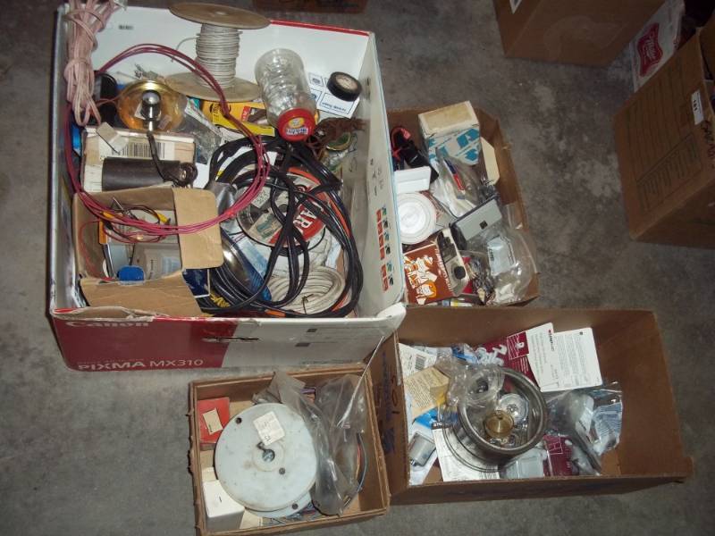 lot 183 image: Large collection of electrical parts and wire