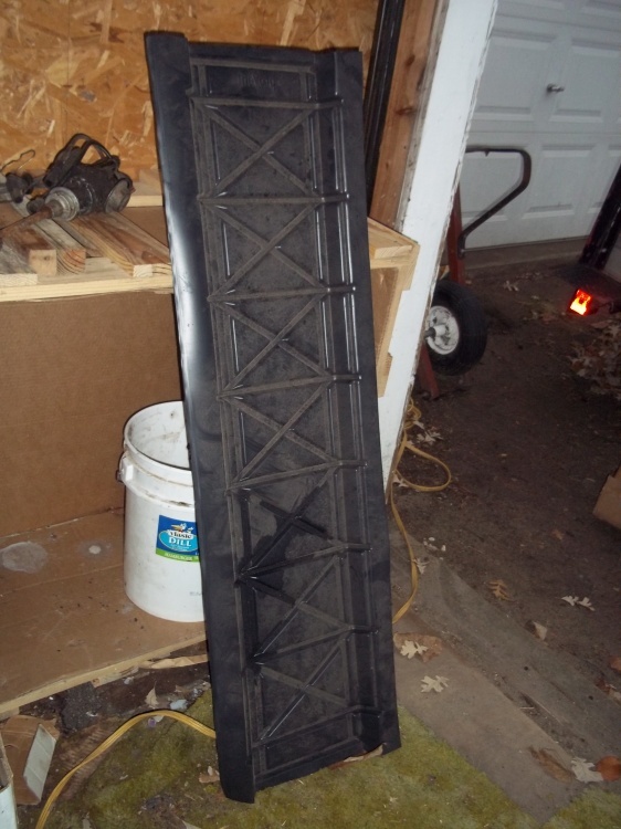 lot 210 image: 8 soffit vents