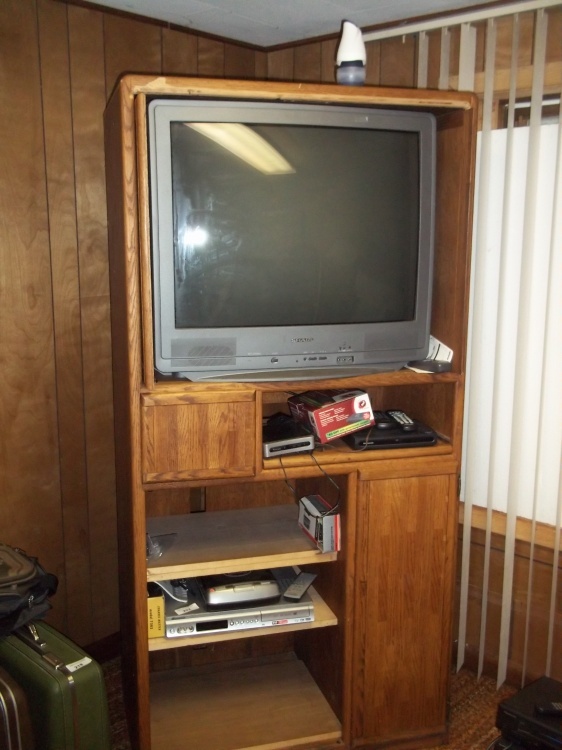 lot 223 image: 32 TV with entertainment stand includes digital tuner