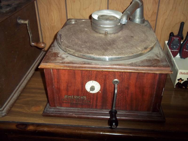 lot 235 image: Antique American Talking Machine