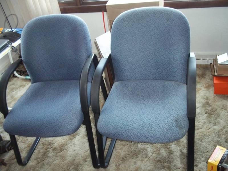 lot 307 image: Pair of blue chairs