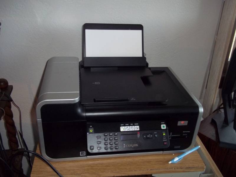 lot 312 image: Lexmark Printer