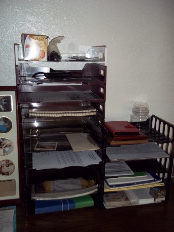 lot 333 image: File organizers stacking, with out contents