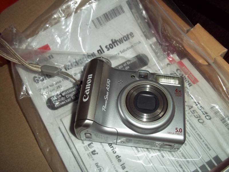 lot 379 image: Power Shot camera