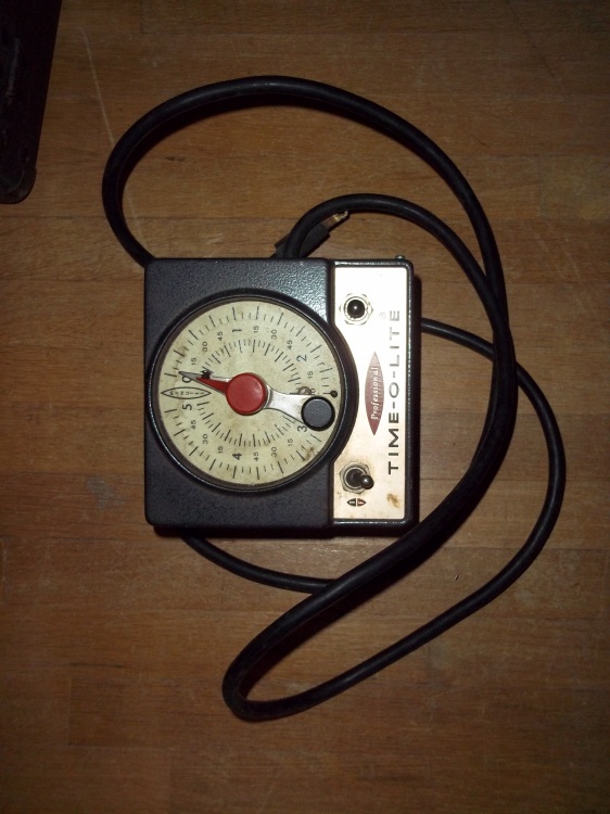 lot 383 image: Dark Room Timer