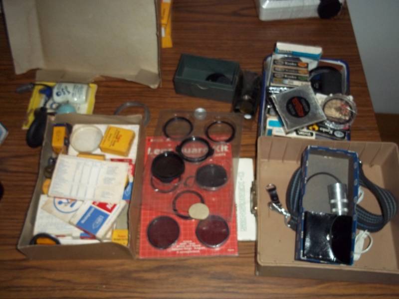 lot 385 image: Large  lot of filters and camera parts