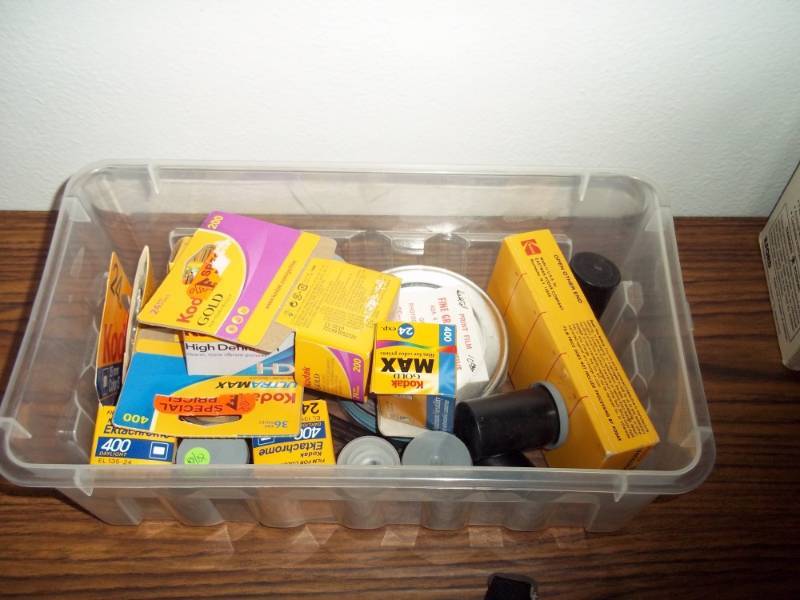 lot 390 image: Tub of film