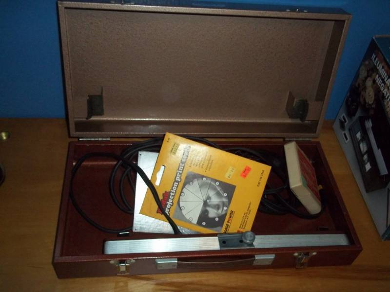 lot 400 image: Flood light bar with case