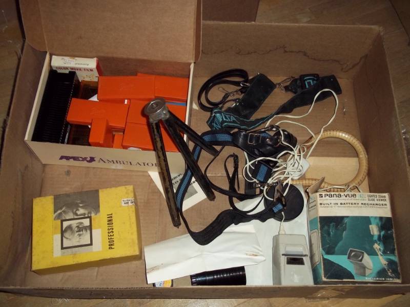 lot 422 image: Film, Tripod, slide view, camera strap, etc