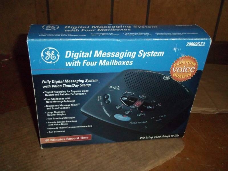 lot 431 image: Digital messaging system