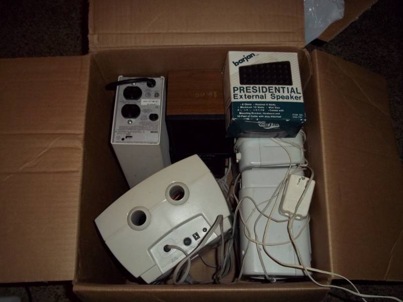 lot 433 image: Surround Sound system