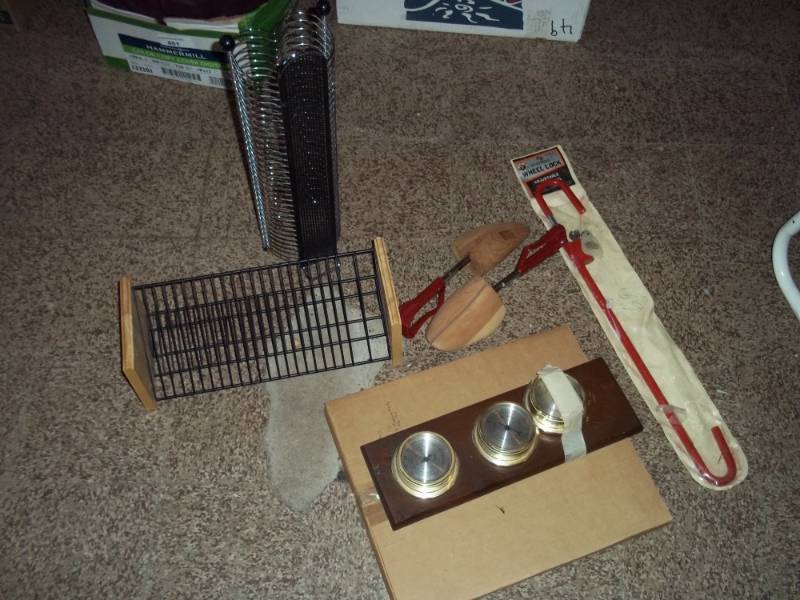 lot 455 image: Picture Frame , Weather station, 2 cd holders, wheel lock, 2 shoe stretchers
