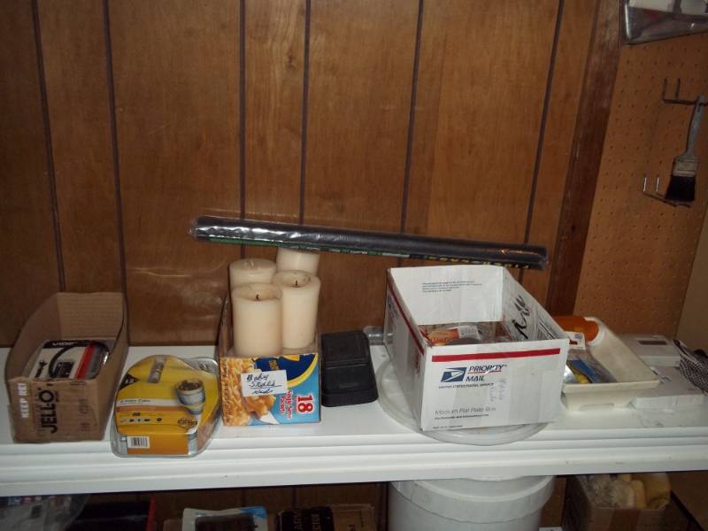 lot 464 image: Candles, tape, s-video cable, video amplifier, etc